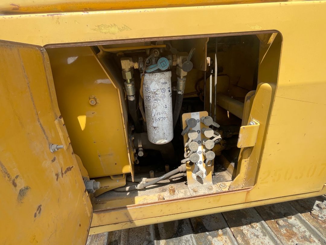 2005 CATERPILLAR D5G - Image 29